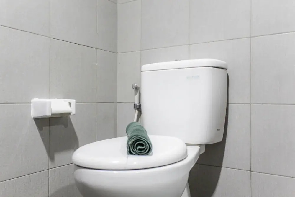 Minimalist and Cozy Studio Bintaro Icon Apartment