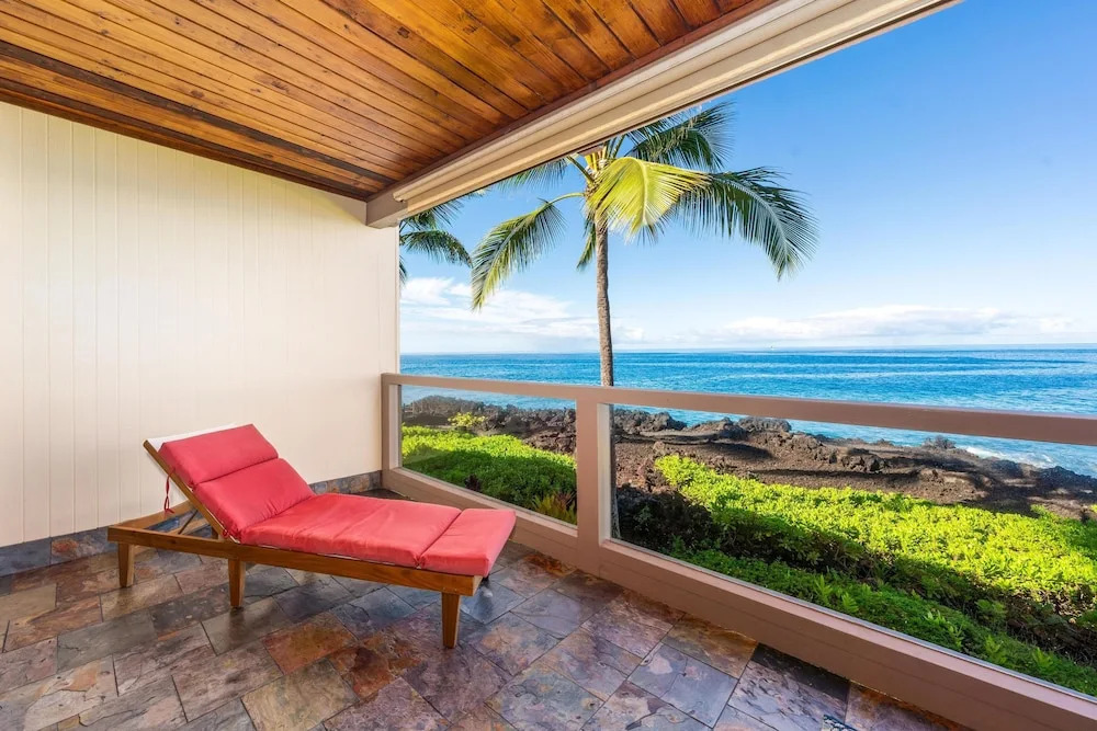 Big Island Keauhou Surf & Racquet 1204 2 Bedroom Condo