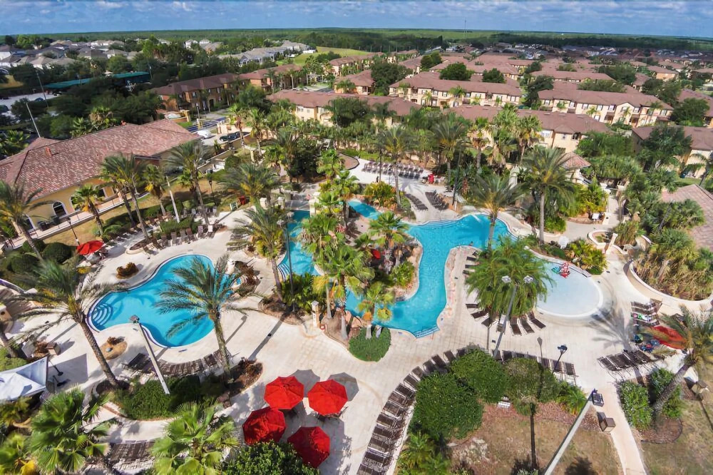 Amazing Townhome! - Regal Palms - 122CD
