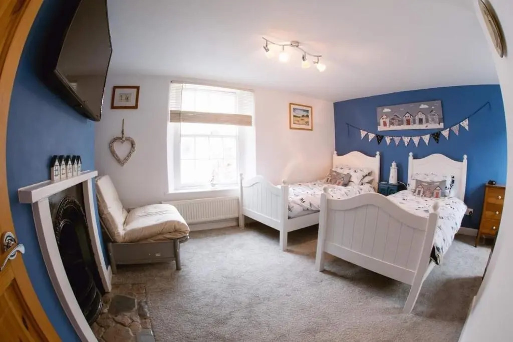 Saltys Cottage, Brixham - 2 min walk to the harbour