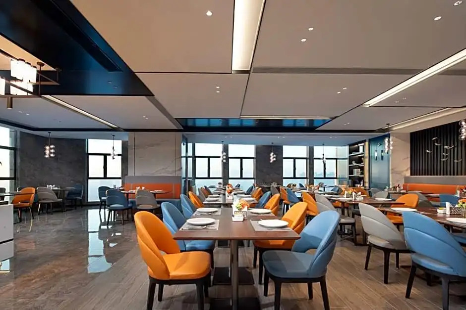 Hampton by Hilton Yingtan