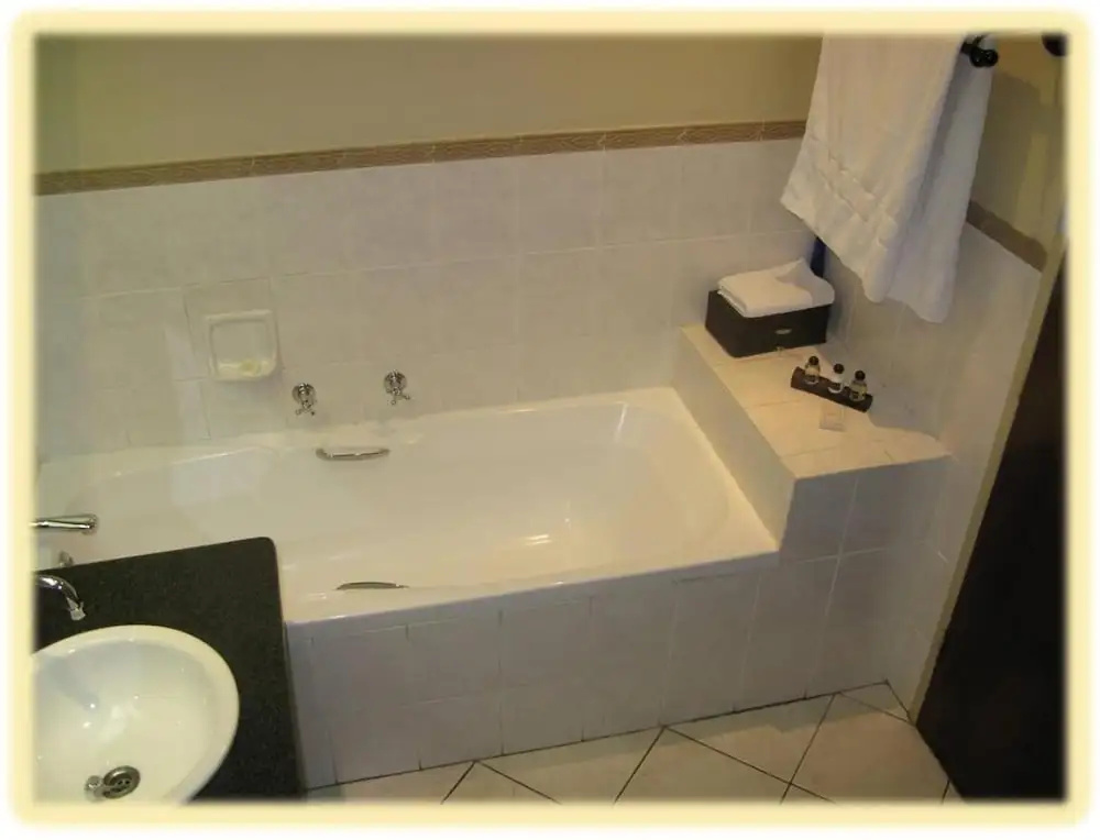 Benvenuto Hotel & Conference Centre
