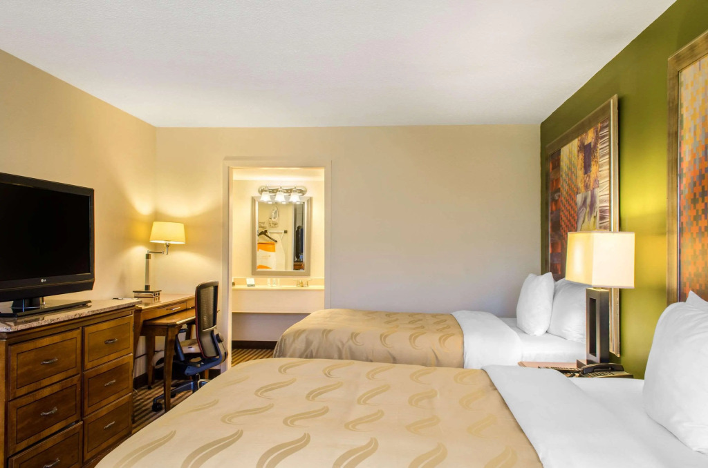 Quality Inn & Suites