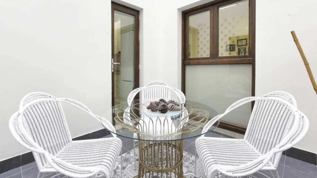Europlaza Suites