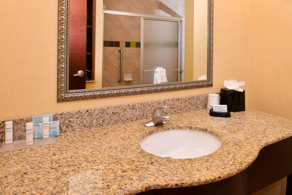 Hampton Inn & Suites Greenville