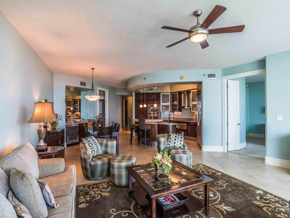 Bella Luna #404 by Southern Vacation Rentals