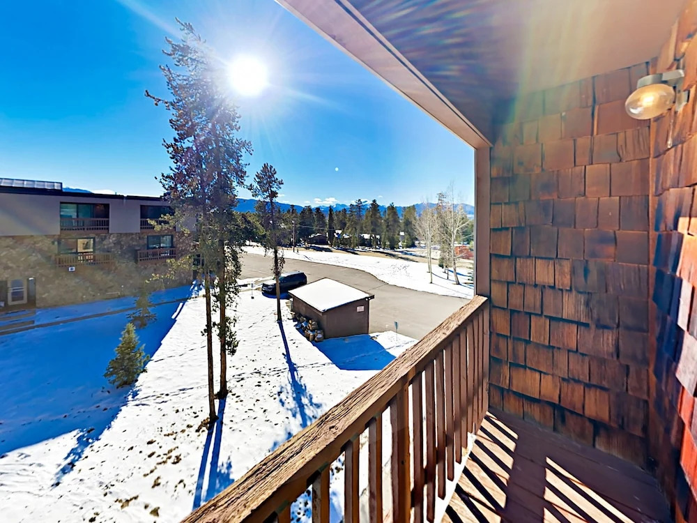 Jabberwocky Condo Unit 303 2 Bedrooms 2 Bathrooms Condo