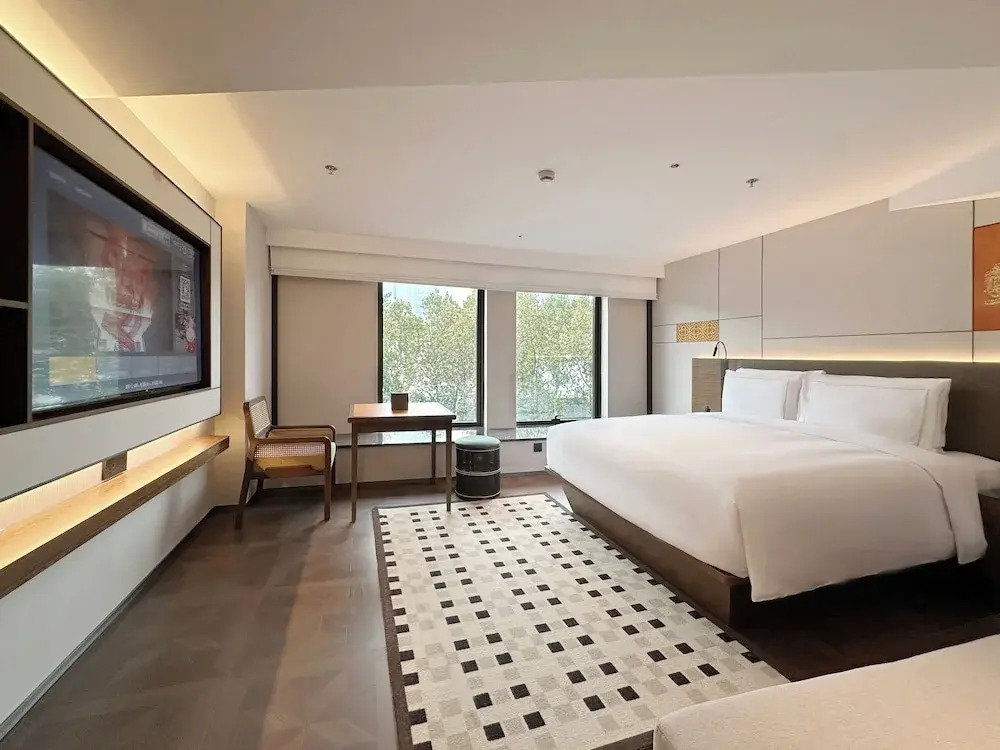 The Bund Hotel
