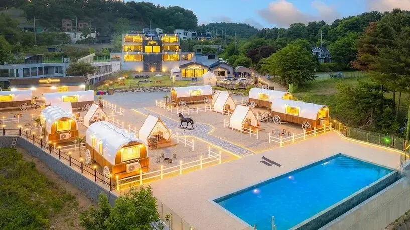 Gapyeong JH Western Glamping