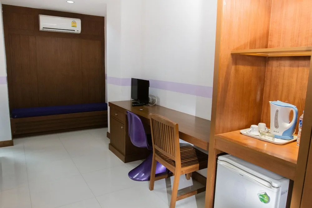 Chana Phuket Hotel