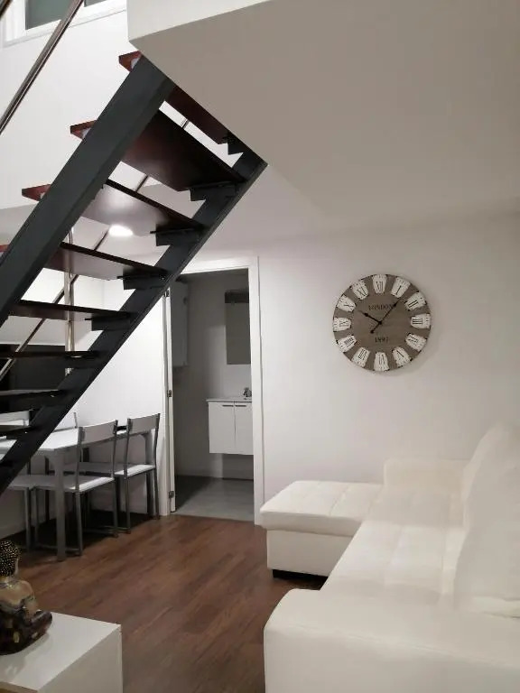 BIOMA Modern & Minimalist Apartment