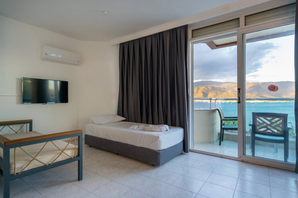 Yuvam Prime Beach Hotel