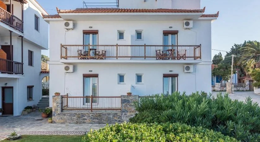 ANTONIOS Skopelos studios apartments
