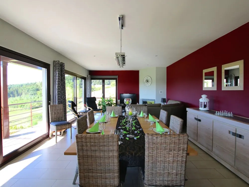 Classy Holiday Home in Martilly with Hot Tub
