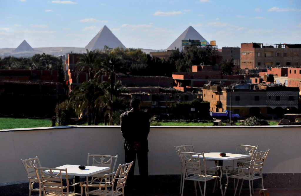 Cataract Pyramids Resort