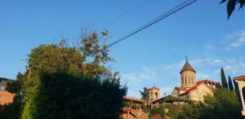 2 Santeli Turn Guest House