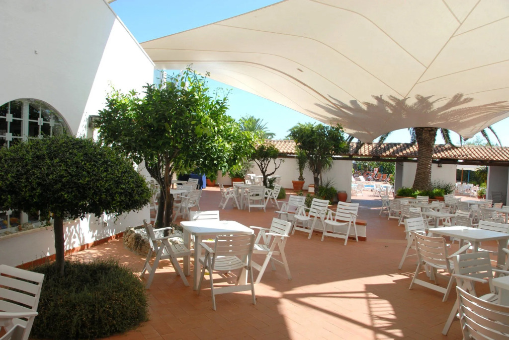 Ostuni a Mare