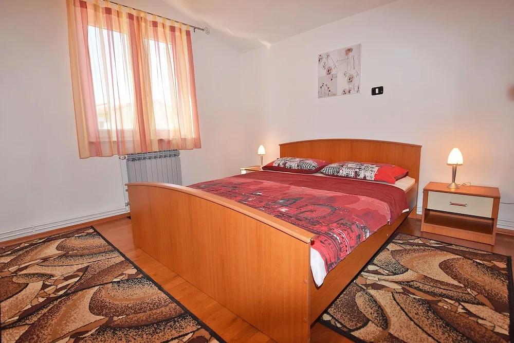 Apartments Jeromela