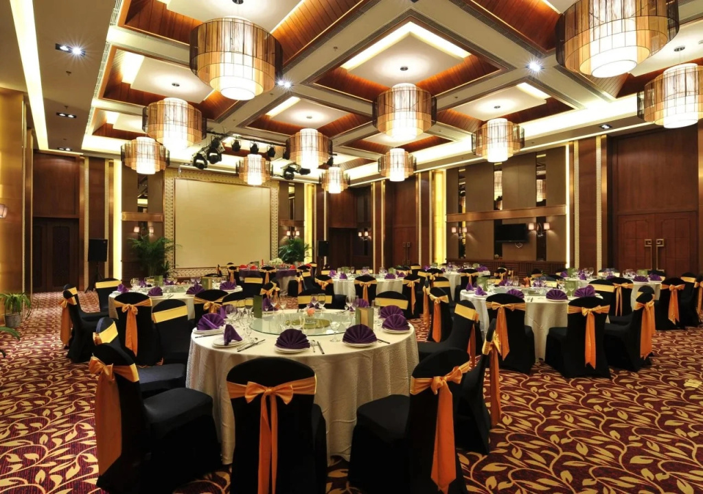 Tangshan Toyal Court A paradise
