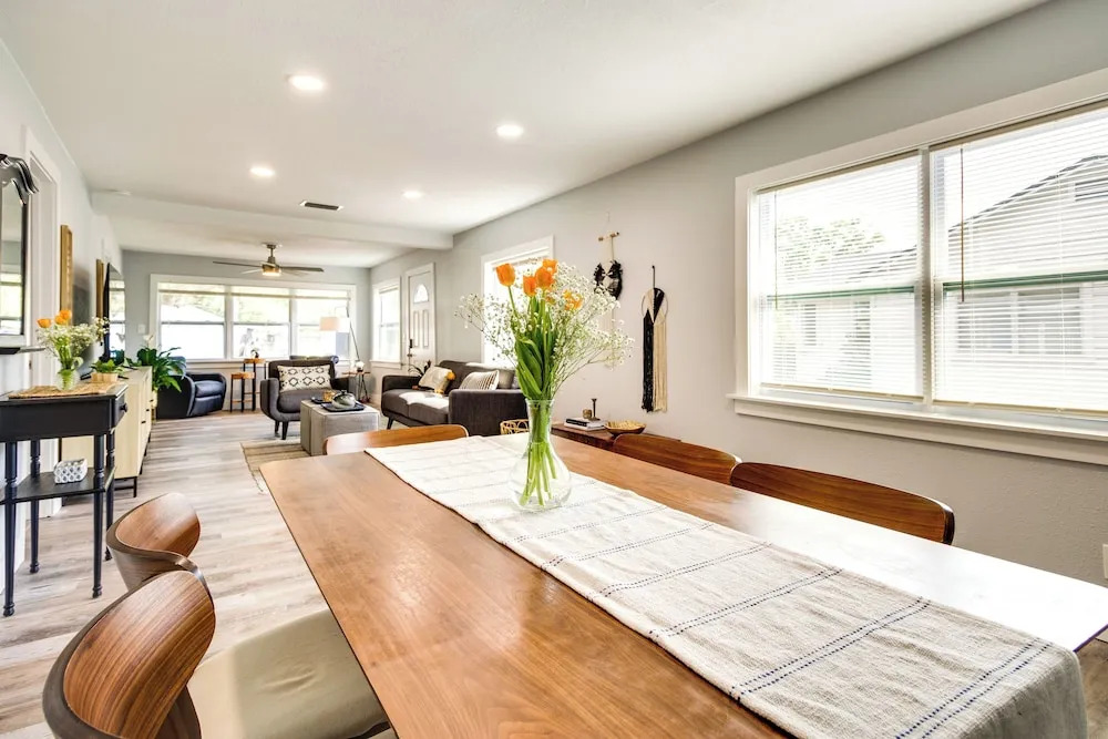 Dtwn Winter Garden Home: 12 Mi to Disney