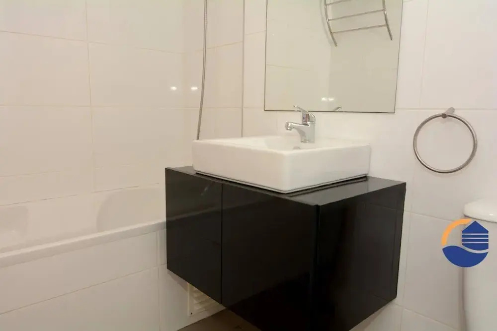 14 in Portim o With 1 Bedrooms and 1 Bathrooms