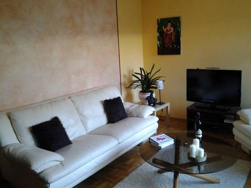 Serena Suites Serviced Apartments