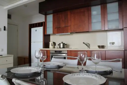 Trumpeldor Beach Front in Nice Building-Unit34
