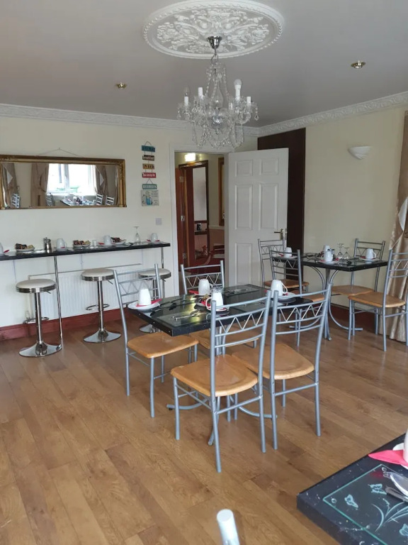 GoldenDawn Guest House