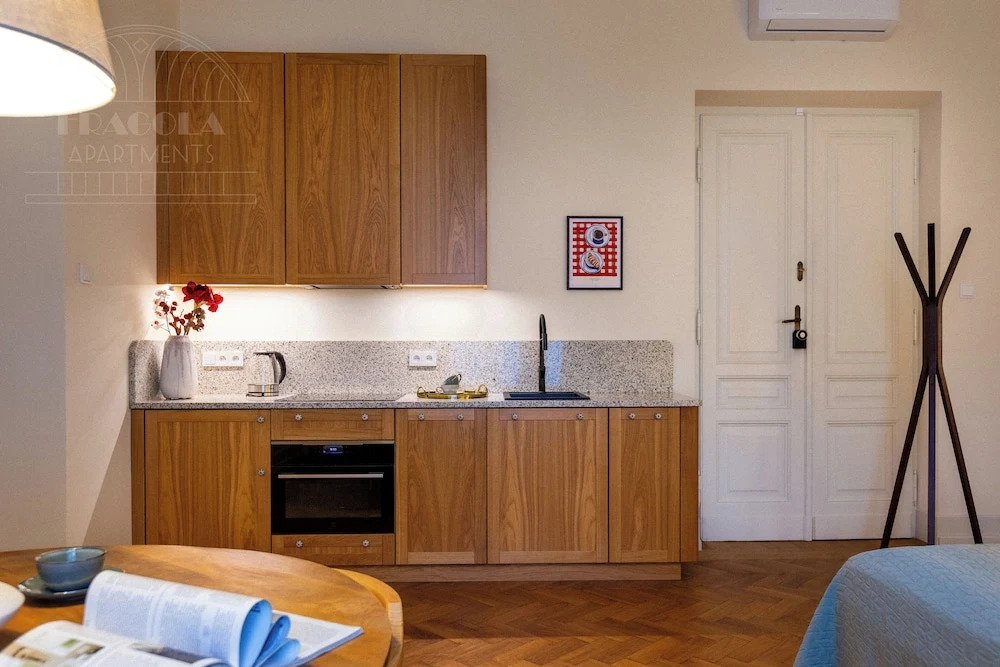Le Jardin - Elegant Suites by Fragola Collection