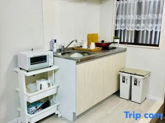 SAKURA(Direct access to Kansai Airport, 2 minutes from "Sakuranomiya" Station )