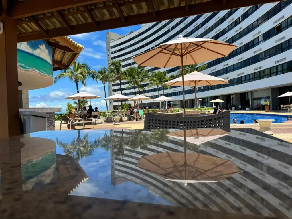 Maravilhoso apartamento 2 quartos vista mar no Ondina Apart