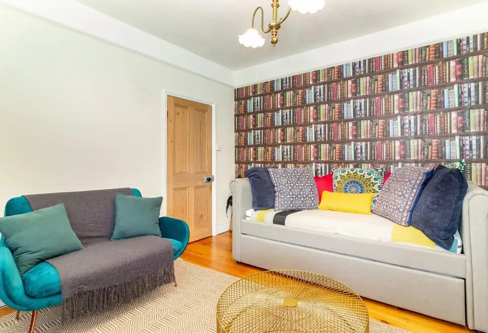 The River Cam Escape - 5BDR with Private Garden with Pond