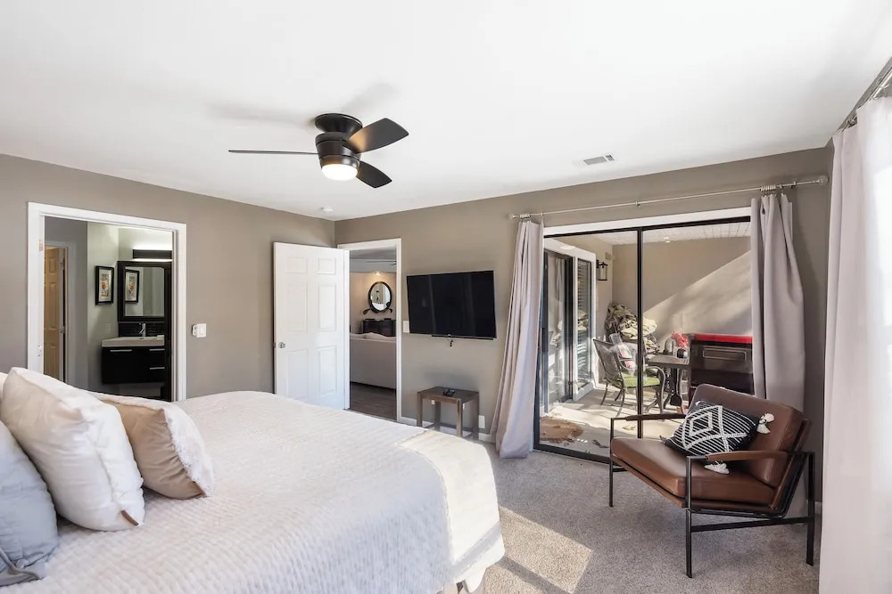 Upscale Step-free Branson Getaway: Resort Perks!