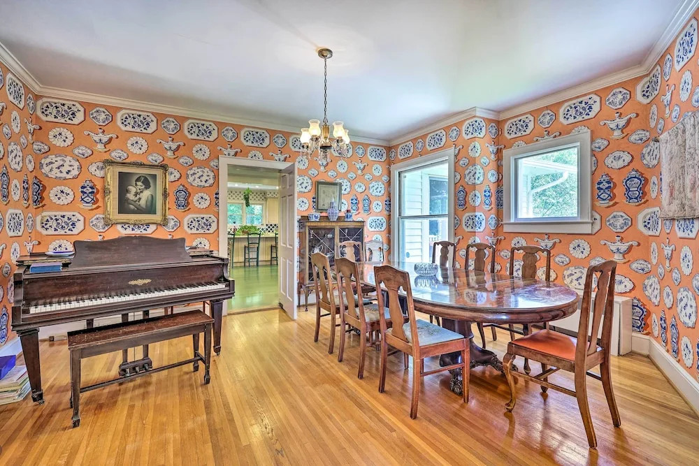Lush Elkin Home w/ Porch Views & Pool Table