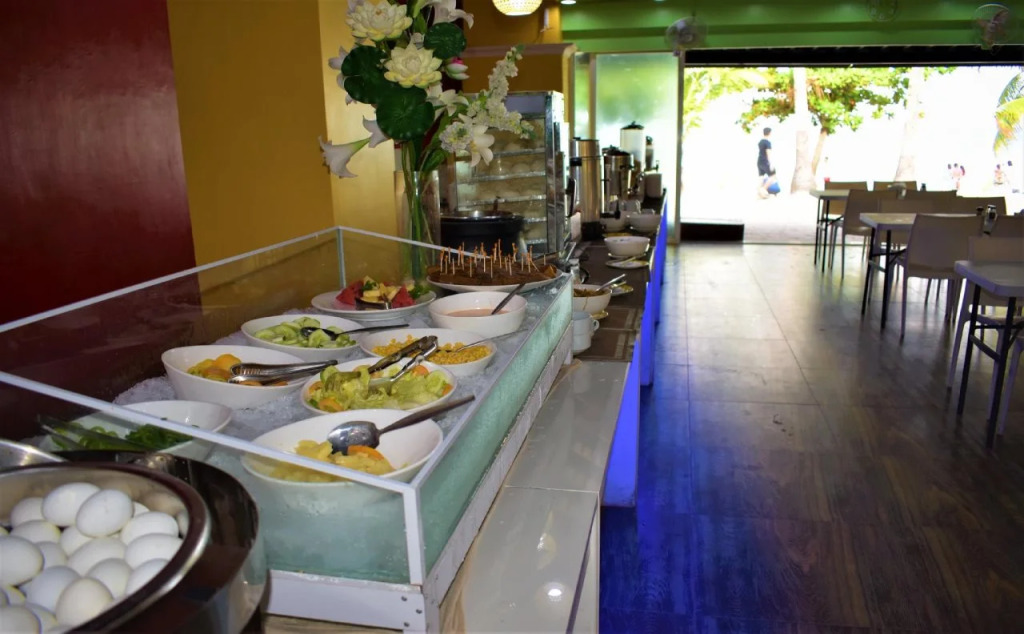 Golden Phoenix Hotel Boracay