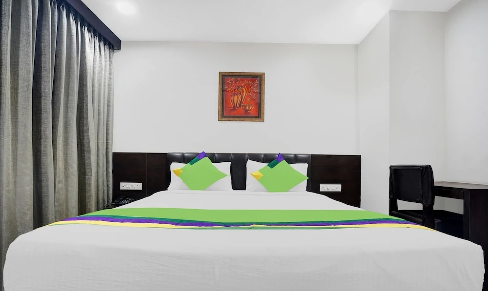 Treebo Madhuvan Grand