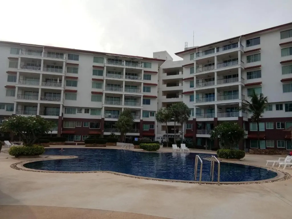 Seaview Condominium B15