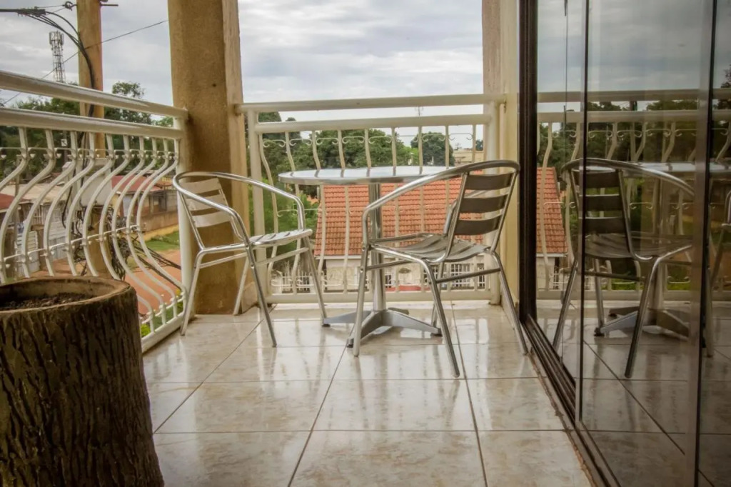 Crystal Suites & Apartments