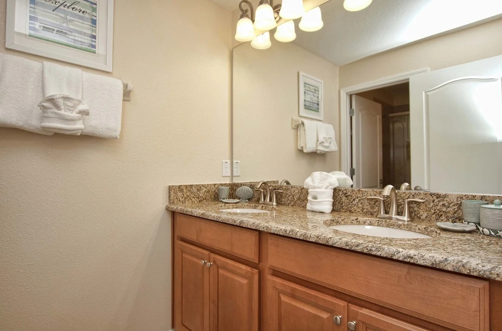Paradise Palms 4 Bed Townhome w Splashpool - 3029PP