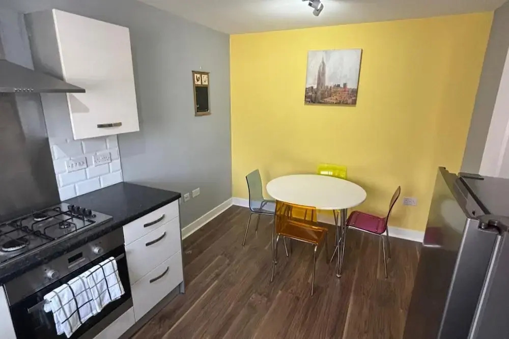 Trowbridge House, Long Stay Disc, Parking, Wifi