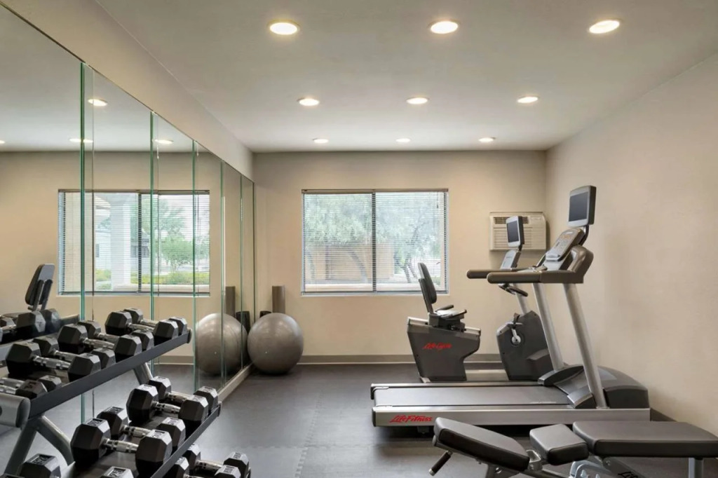 Ramada by Wyndham Tucson Airport