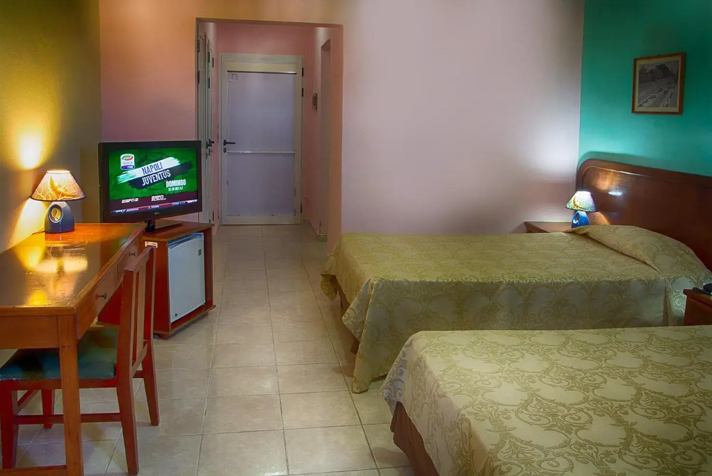 Hotel Paseo Habana