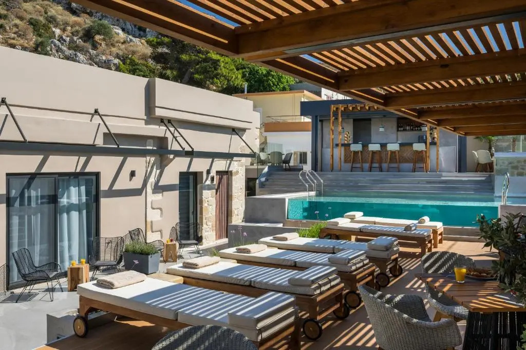 Casa DIrene Deluxe Hotel