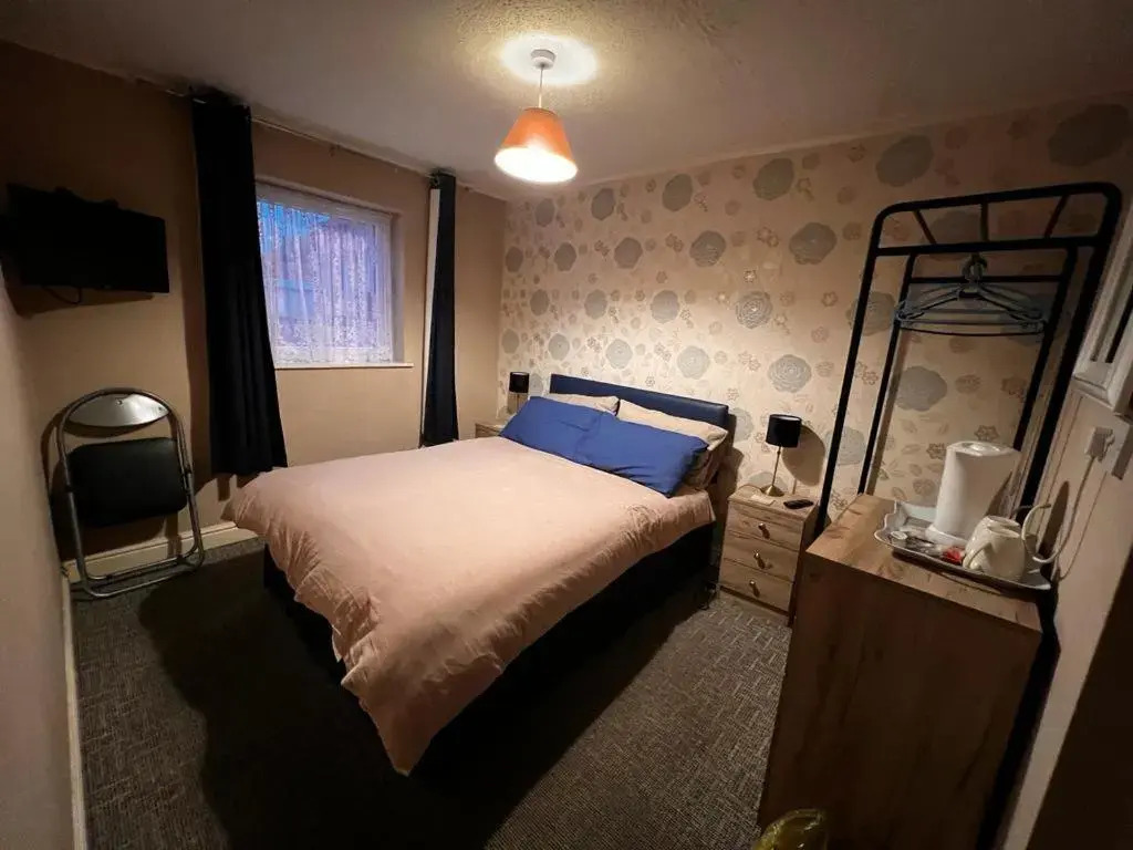 Lynton Hotel
