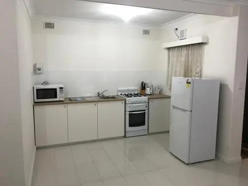 Adelaide Holiday Apartment