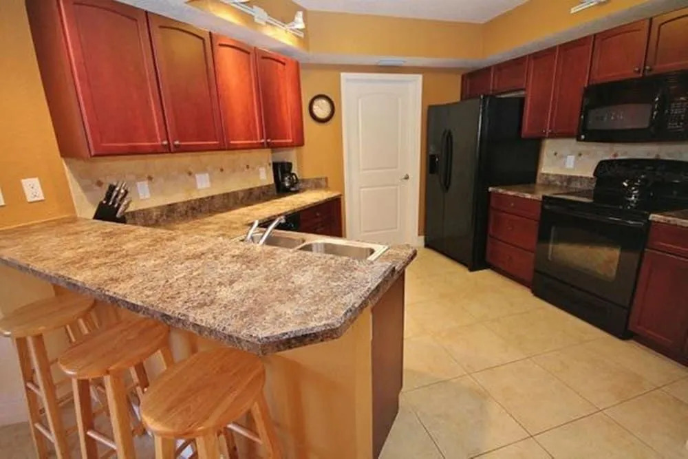 Oceanwalk 12-206 Apartment 2