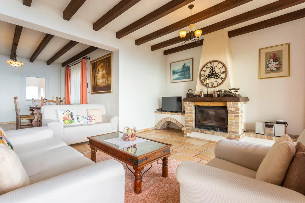 Villa Emilios