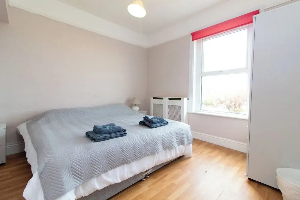 Thornbury Guest House Room 6
