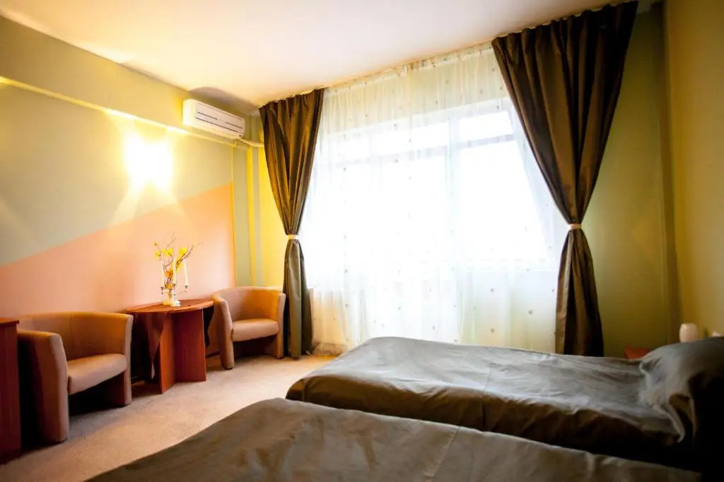 Hotel Diana