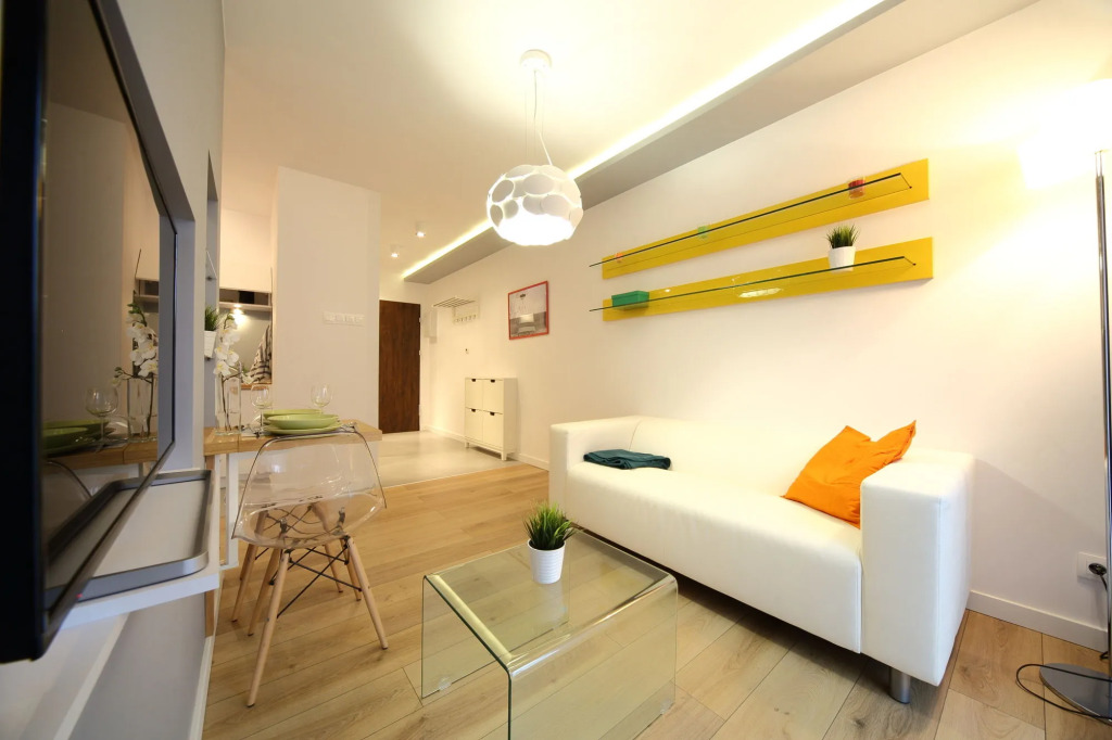 FriendHouse Apartments - Old Town